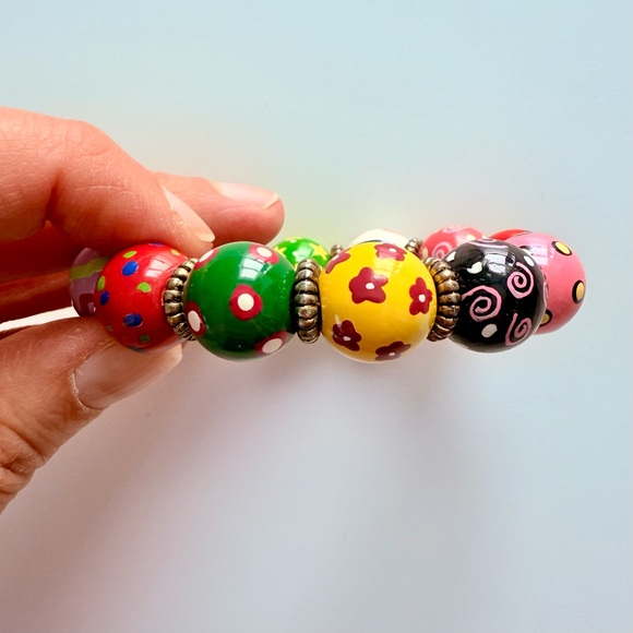 TLC EUC Multi-Color Festive Beaded Bracelet - Picture 3 of 5